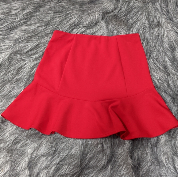 NWT Express red fluted skirt - Picture 2 of 6